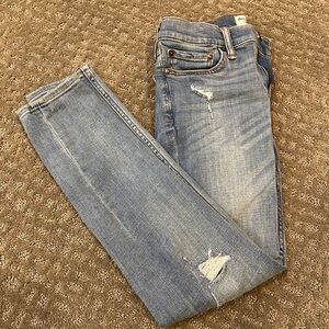 Abercrombie Kids - Boys 11/12 Distressed Jeans